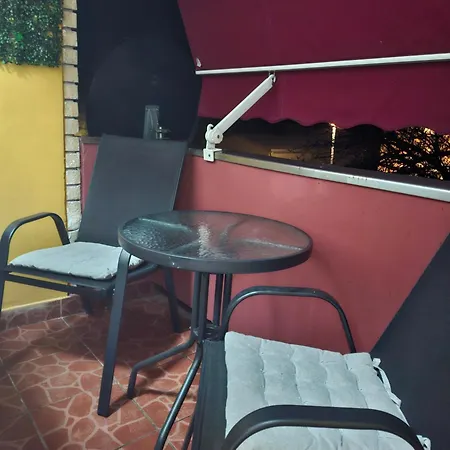 Demetra Apartment *